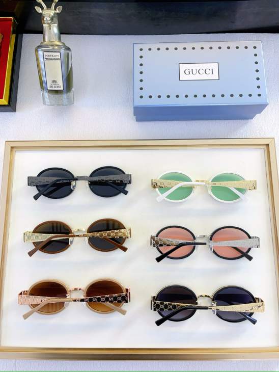 Picture of Gucci Sunglasses _SKUfw80049245fw